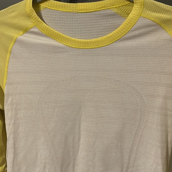 Lululemon run swiftly long sleeve - Picture 4 of 6